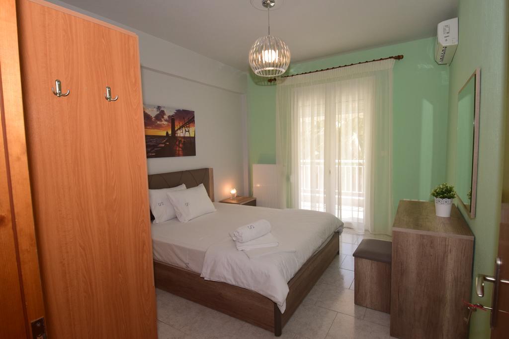 Bourlis Apartments Аспровальта Экстерьер фото