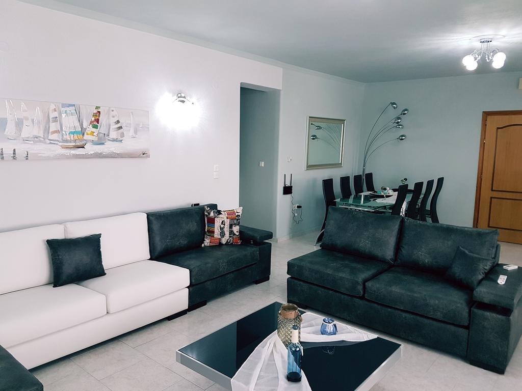 Bourlis Apartments Аспровальта Экстерьер фото