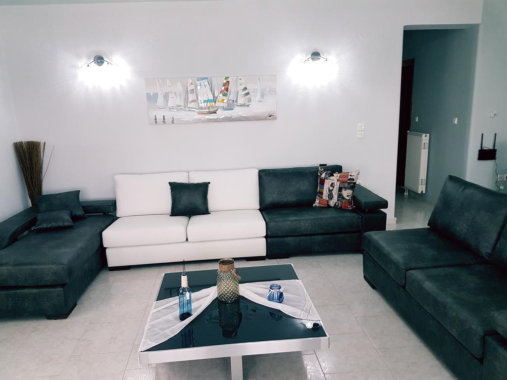Bourlis Apartments Аспровальта Экстерьер фото