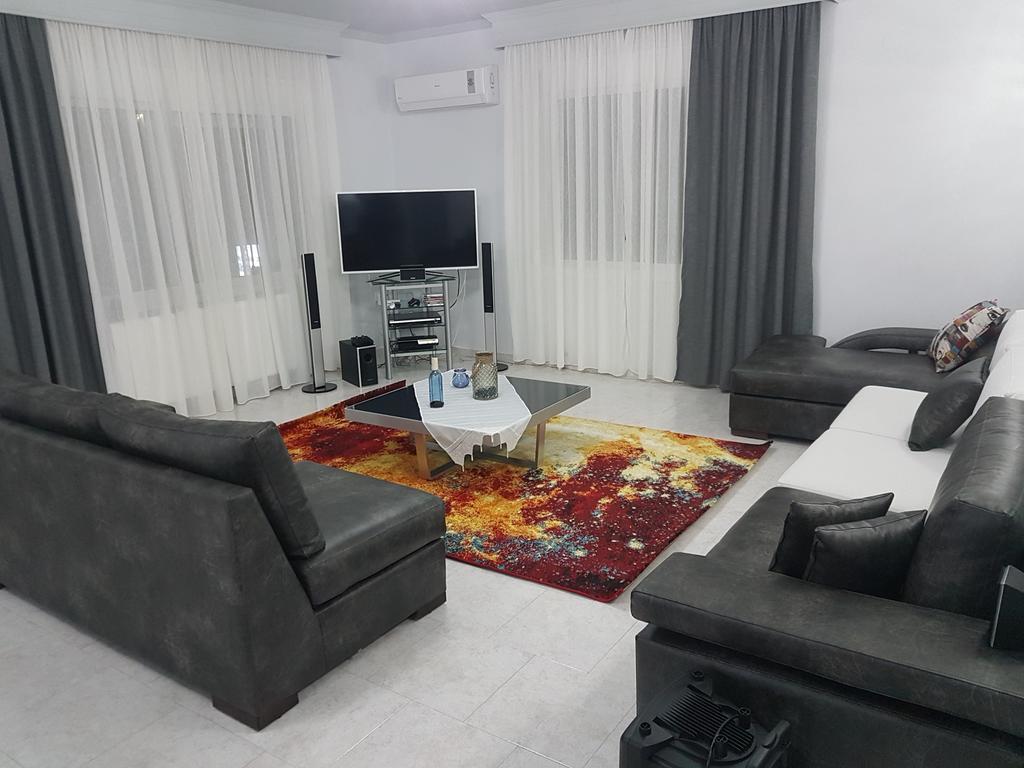 Bourlis Apartments Аспровальта Экстерьер фото