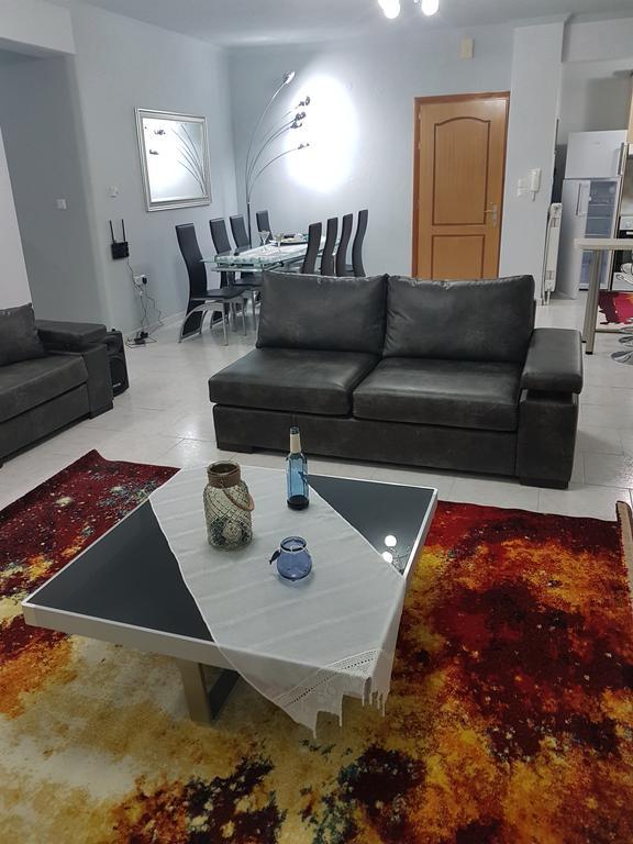 Bourlis Apartments Аспровальта Экстерьер фото