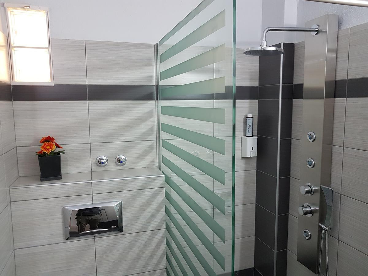 Bourlis Apartments Аспровальта Экстерьер фото