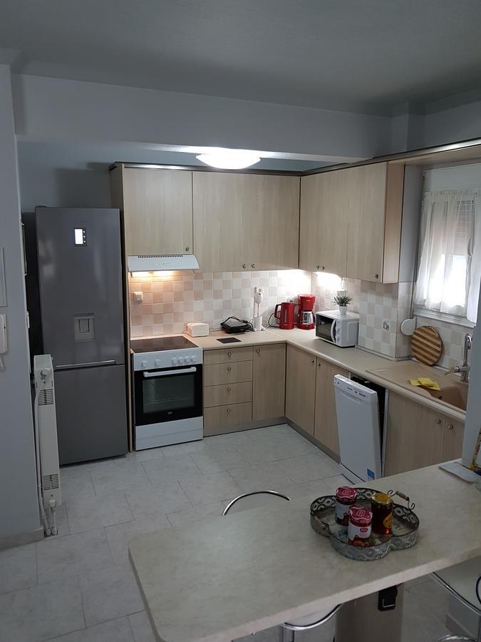 Bourlis Apartments Аспровальта Экстерьер фото